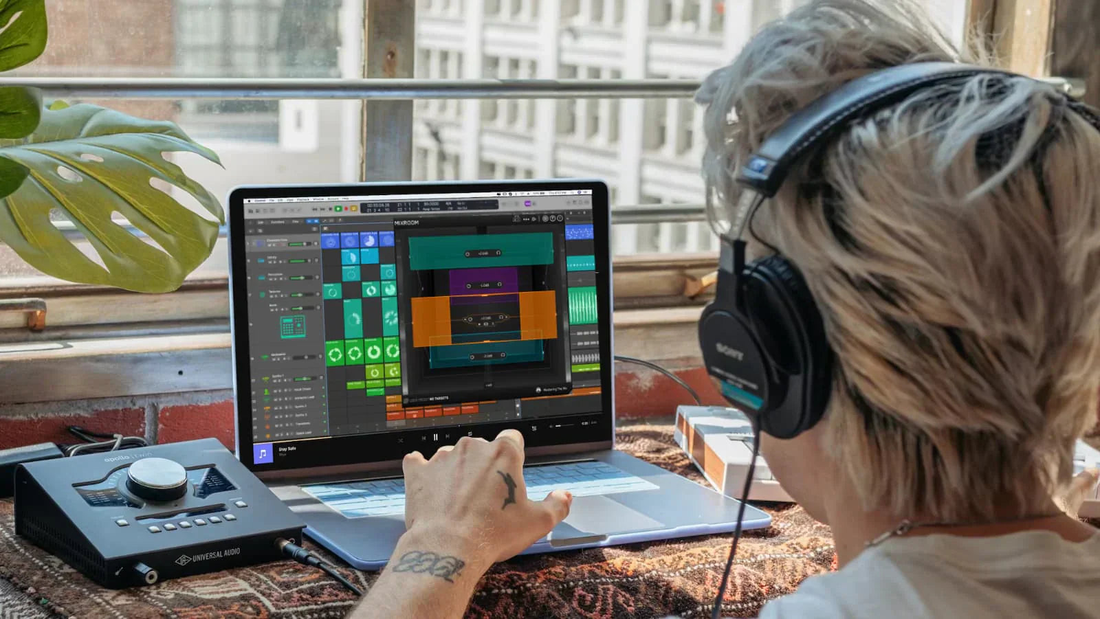 10 Mixing Tricks That Instantly Improve Clarity
