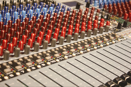 8 Mixing Myths Busted